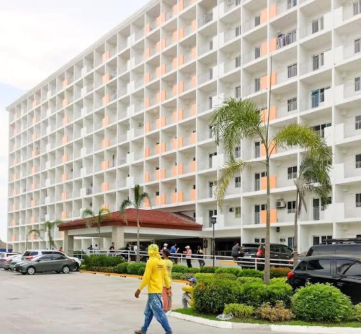 Affordable Condotel Near Manila Airport 外观 照片