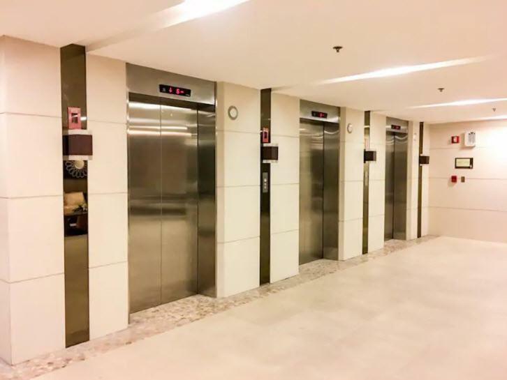 Affordable Condotel Near Manila Airport 外观 照片